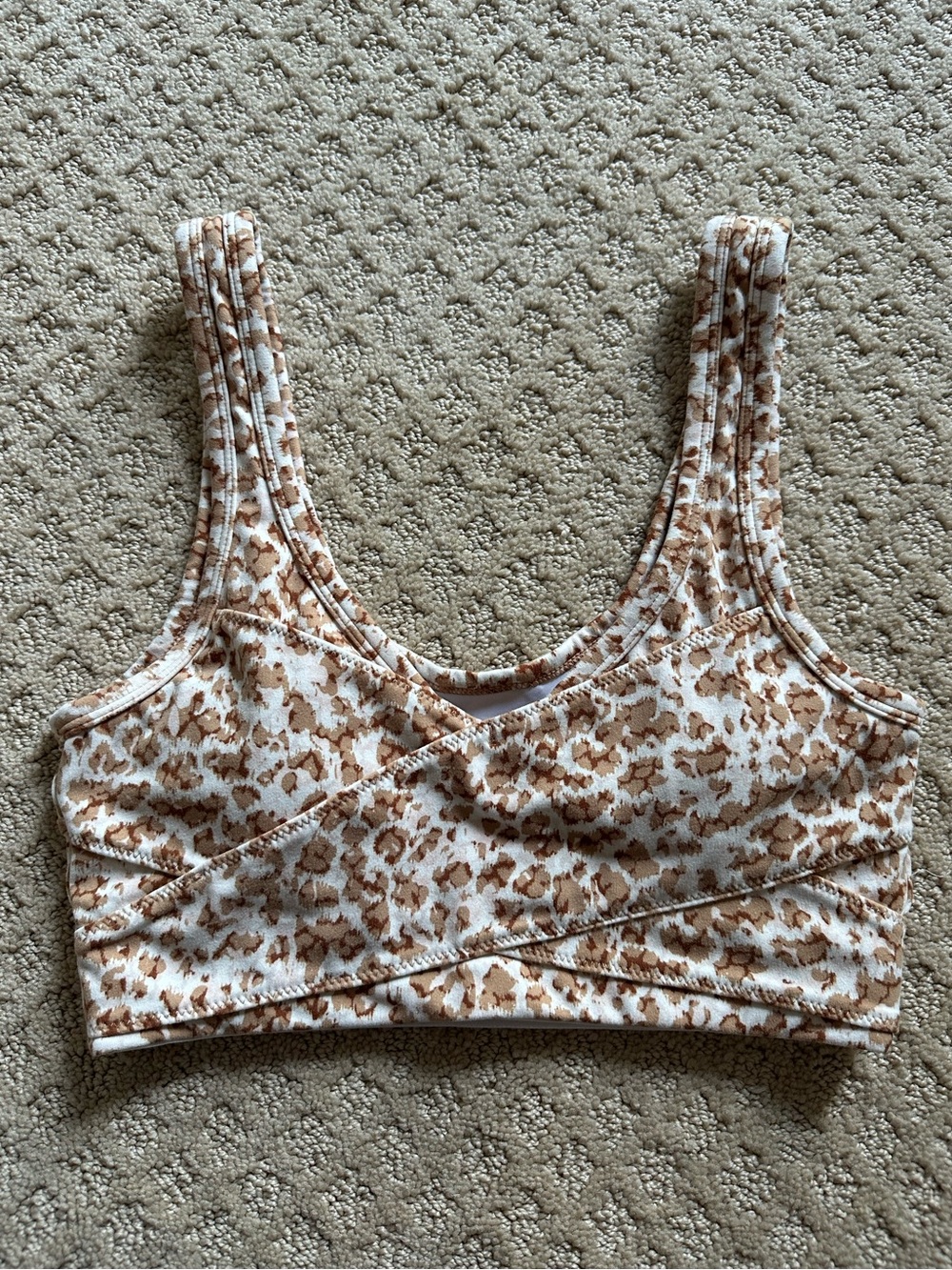 Varley Women’s Brown and Cream Leopard-Print Sports Bra, Size Small